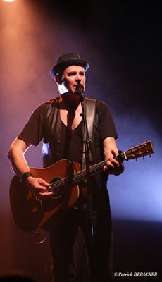 vignette ERIC FRASIAK     chanson française           https://frasiak.com/